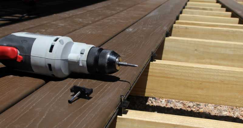 Installing Grooved and Ungrooved Composite Decking